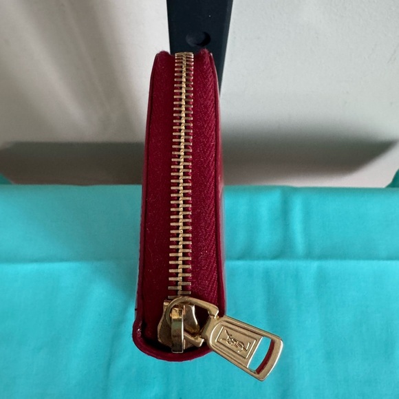 YSL Red Patent Leather Zip Wallet - Picture 4 of 14